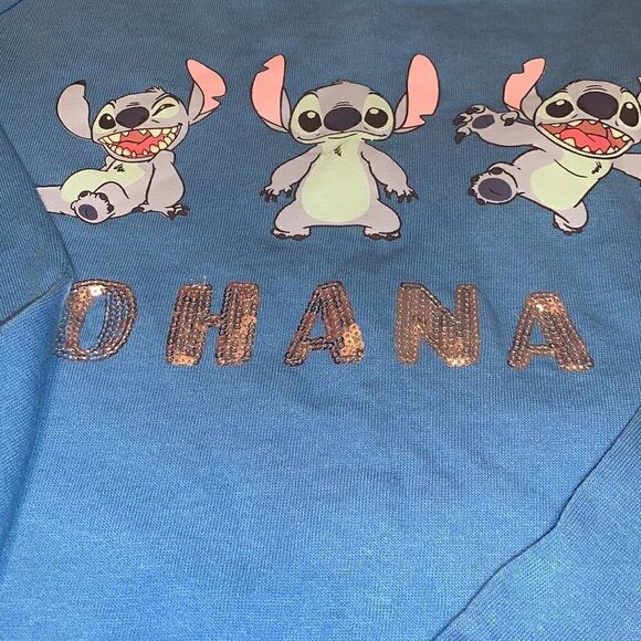 Disney Juniors top   - Picture 2 of 8